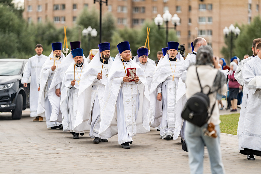 Великое освящение храма Всех святых, в земле Русской просиявших города Ступино